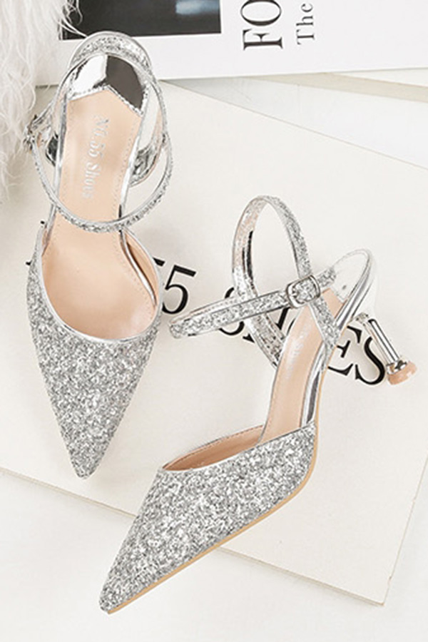 MN01 shoes 537